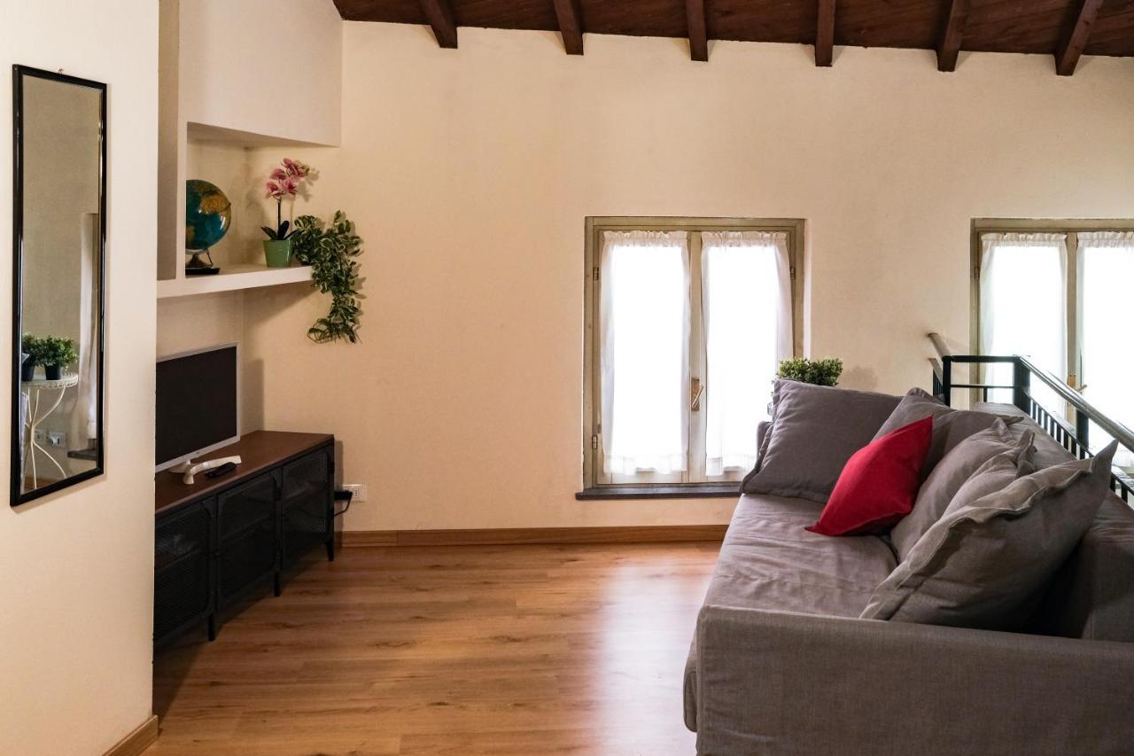 Elio'S Secret Spot Apartamento Crema Exterior foto