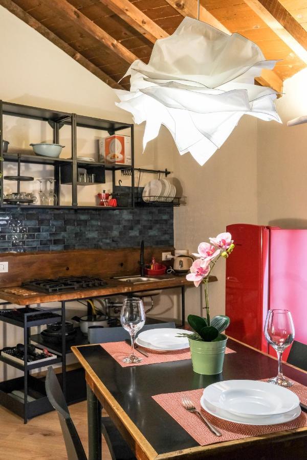 Elio'S Secret Spot Apartamento Crema Exterior foto